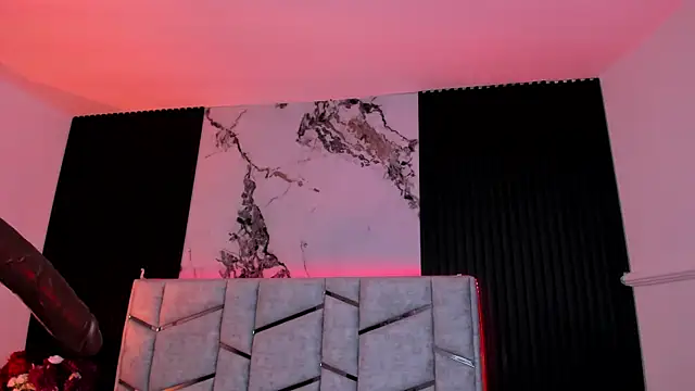 daniiphoeniixx online show from 11.04.25