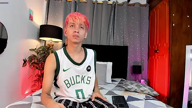 Brian-Ausslos online show from 03.22.25