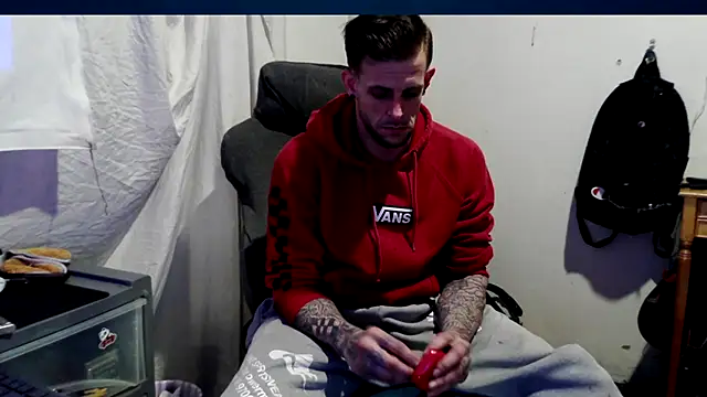 Snapshot of JamesMichael88 chatting on 03.20.25 JamesMichael88 online show from 03.20.25