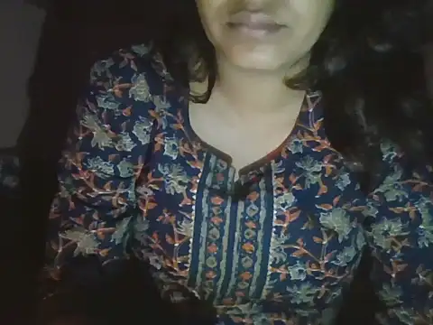 Hot-shanvi online show from 11.17.25