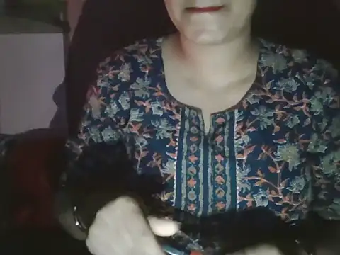 Hot-shanvi online show from 03.08.26