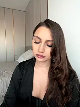 claraxjoyy online show from 10.31.25