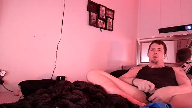 Snapshot of nickatnite1227 chatting on 01.11.25 nickatnite1227 online show from 01.11.25