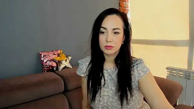 Monica Weiss online show from 03.13.25