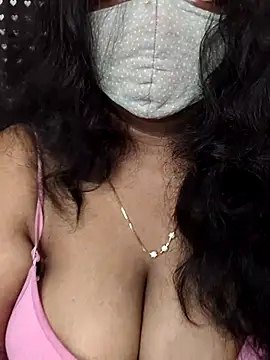 Snapshot of Rathi22 chatting on 04.28.26 Rathi22 online show from 04.28.26