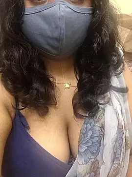 Snapshot of Rathi22 chatting on 06.16.26 Rathi22 online show from 06.16.26