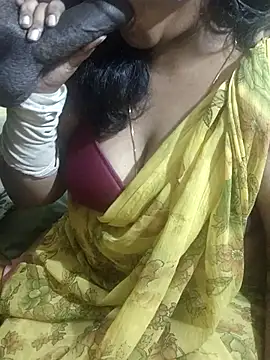 Snapshot of Rathi22 chatting on 07.18.26 Rathi22 online show from 07.18.26