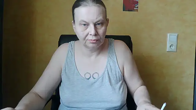 Sweet Phoenix online show from 09.10.25