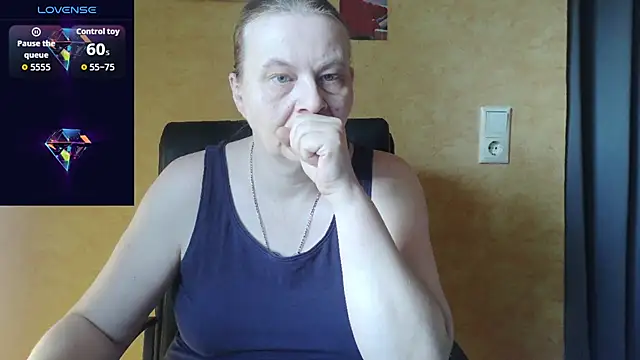 Sweet Phoenix online show from 09.12.25