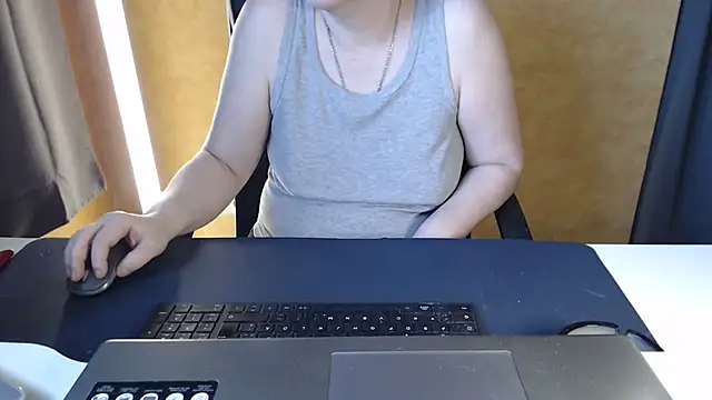 Sweet Phoenix online show from 02.16.26