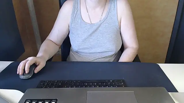 Snapshot of Sweet_Phoenix chatting on 03.07.26 Sweet Phoenix online show from 03.07.26