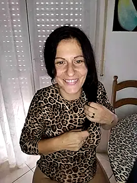 Snapshot of SEXYMIKY87 chatting on 10.15.25 SEXYMIKY87 online show from 10.15.25