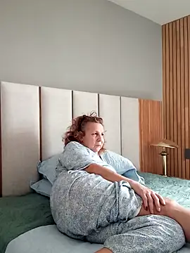 milchanel online show from 02.27.25