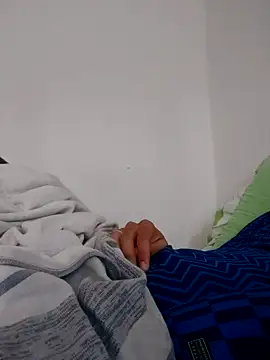 Snapshot of fredfgr chatting on 11.01.25 fredfgr online show from 11.01.25