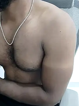 hot boy dic online show from 11.26.25