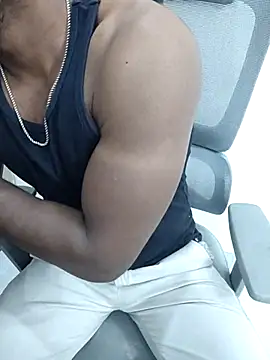 hot boy dic online show from 12.14.25