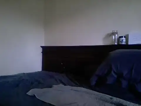 Snapshot of ImhornyVal chatting on 02.10.25 ImhornyVal online show from 02.10.25