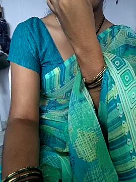 lovelygirl4567 online show from 01.07.26