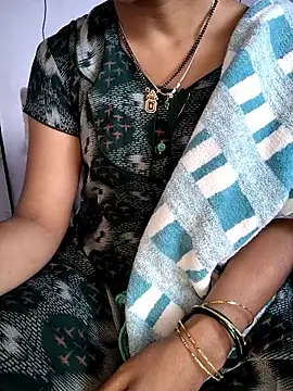 lovelygirl4567 online show from 01.10.26