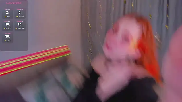 Snapshot of Iris_Pastels chatting on 01.12.25 Iris Pastels online show from 01.12.25