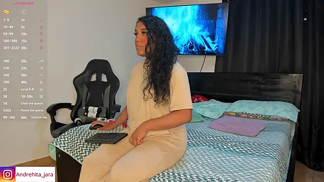 Snapshot of madisonbrunette chatting on 10.16.25 madisonbrunette online show from 10.16.25