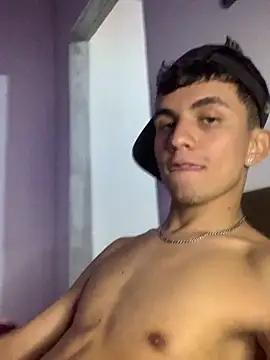 gabrielzinnnn085 online show from 11.14.25