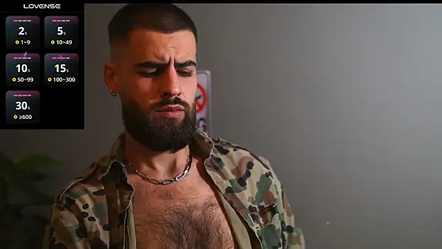 HairyRobxxx online show from 10.15.25