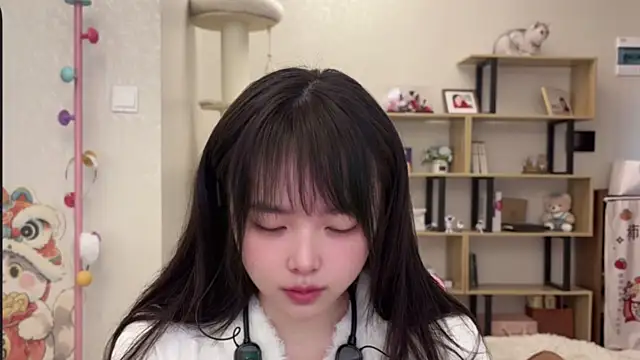 Chenjing0 online show from 12.22.25