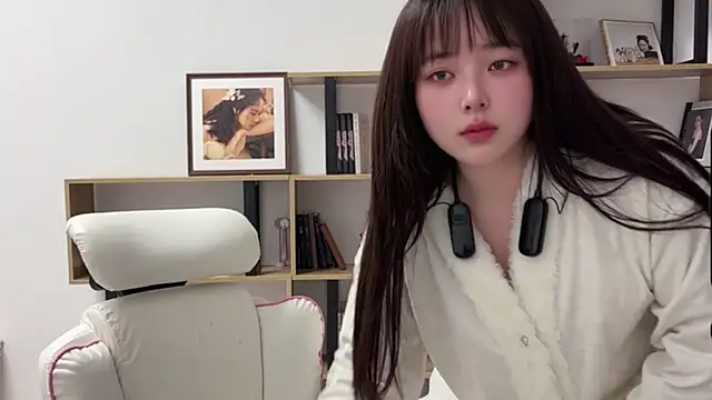 Chenjing0 online show from 03.16.26