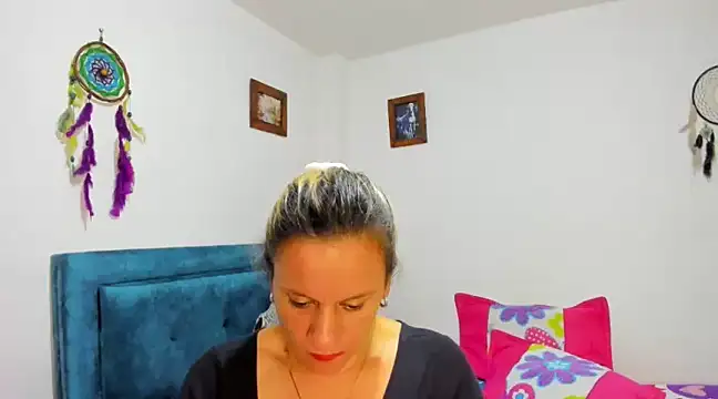 sofi saliva2511 online show from 03.02.25