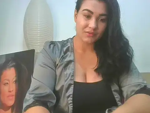 Snapshot of TheTopSecret chatting on 02.12.25 TheTopSecret online show from 02.12.25