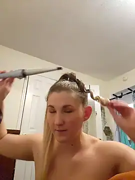 CoraRiley online show from 01.01.25