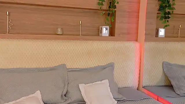 AbieHills online show from 11.14.25