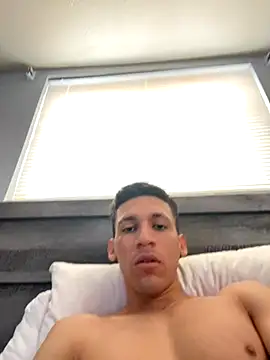 Snapshot of leisurelycriminal chatting on 10.06.25 leisurelycriminal online show from 10.06.25