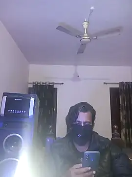 MAGNETICDADDY8 online show from 01.05.25