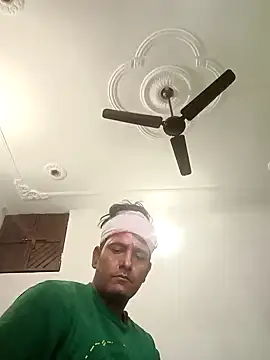 MAGNETICDADDY8 online show from 03.15.25