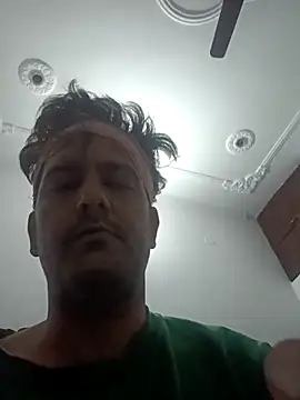 MAGNETICDADDY8 online show from 03.17.25