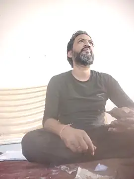 MAGNETICDADDY8 online show from 10.04.25