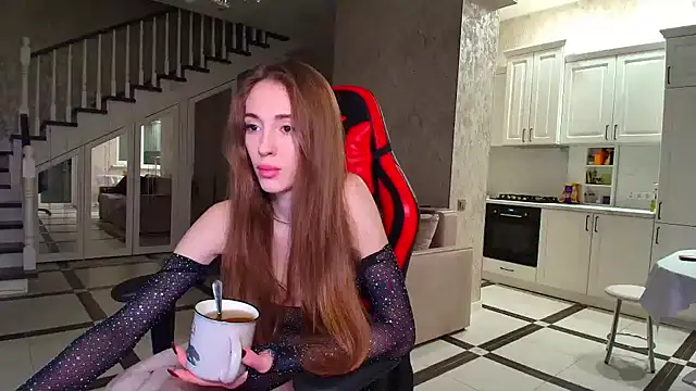 Snapshot of Evelyn_Mooree chatting on 01.14.25 Evelyn Mooree online show from 01.14.25