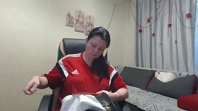 Snapshot of natnett chatting on 03.16.25 natnett online show from 03.16.25