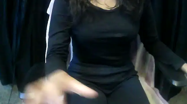 Snapshot of hot-niti chatting on 02.01.25 hot-niti online show from 02.01.25