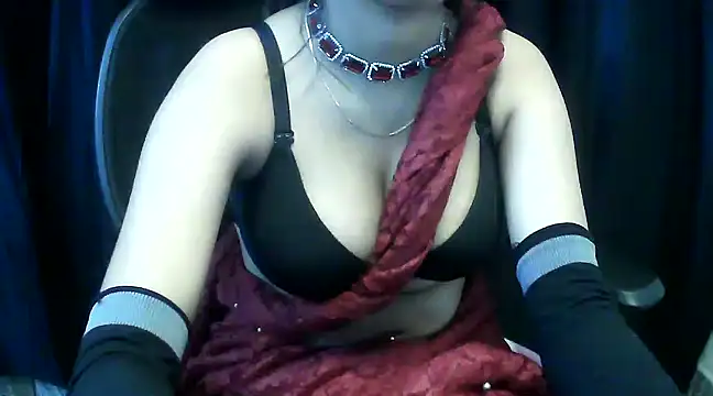 Snapshot of hot-niti chatting on 02.24.25 hot-niti online show from 02.24.25