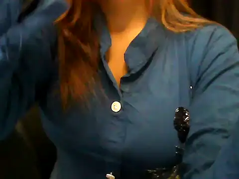 Snapshot of hot-niti chatting on 09.22.25 hot-niti online show from 09.22.25