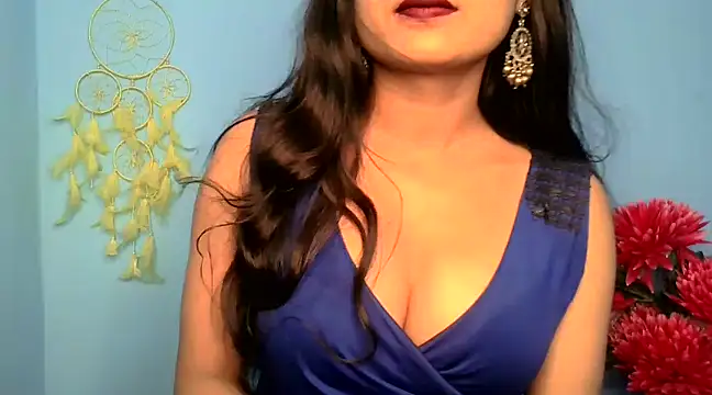 Snapshot of SIYA_MAVI chatting on 01.18.25 SIYA MAVI online show from 01.18.25
