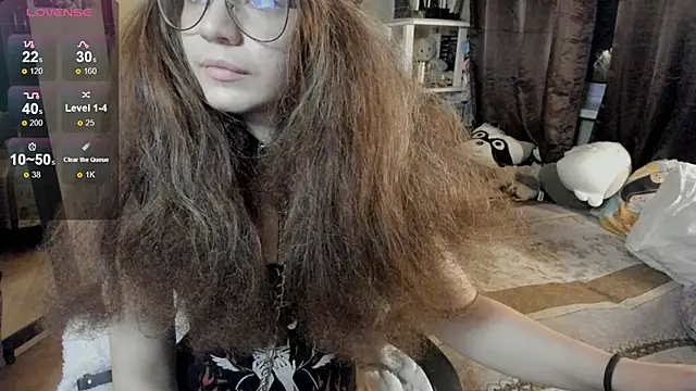 Snapshot of alexiamaleax chatting on 12.19.25 alexiamaleax online show from 12.19.25