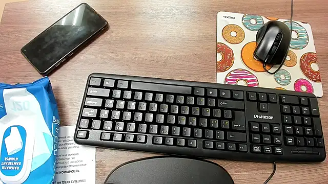 Snapshot of Hot_stuff6 chatting on 01.07.25 Hot stuff6 online show from 01.07.25