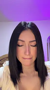 Maddy Jones online show from 03.06.26