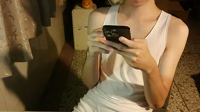 KYU890428 online show from 06.05.26
