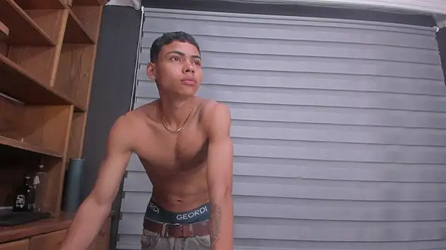 adam piarse01 online show from 03.14.25