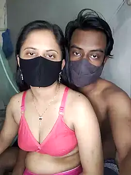 Snapshot of Hot_Nila chatting on 01.17.25 Hot Nila online show from 01.17.25